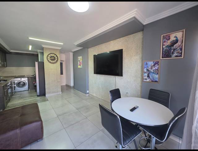 3 BEDROOM APARTMENT FOR SALE IN NEW TOWN CENTRE